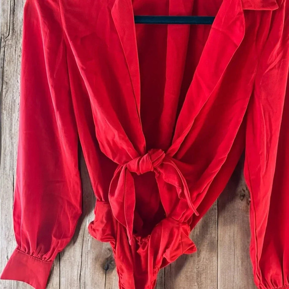 Red Long Sleeve Windsor bodysuit (A5) - Picture 5 of 8
